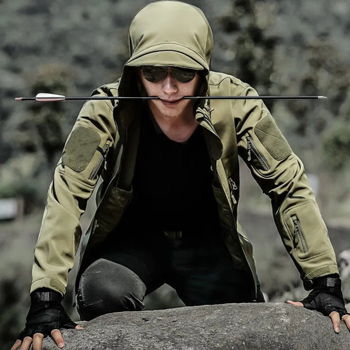 Veste et pantalon militaires étanches