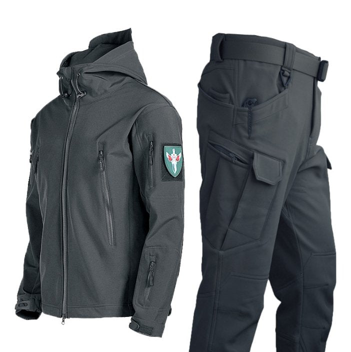 Veste et pantalon militaires étanches