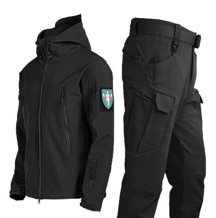 Veste et pantalon militaires étanches