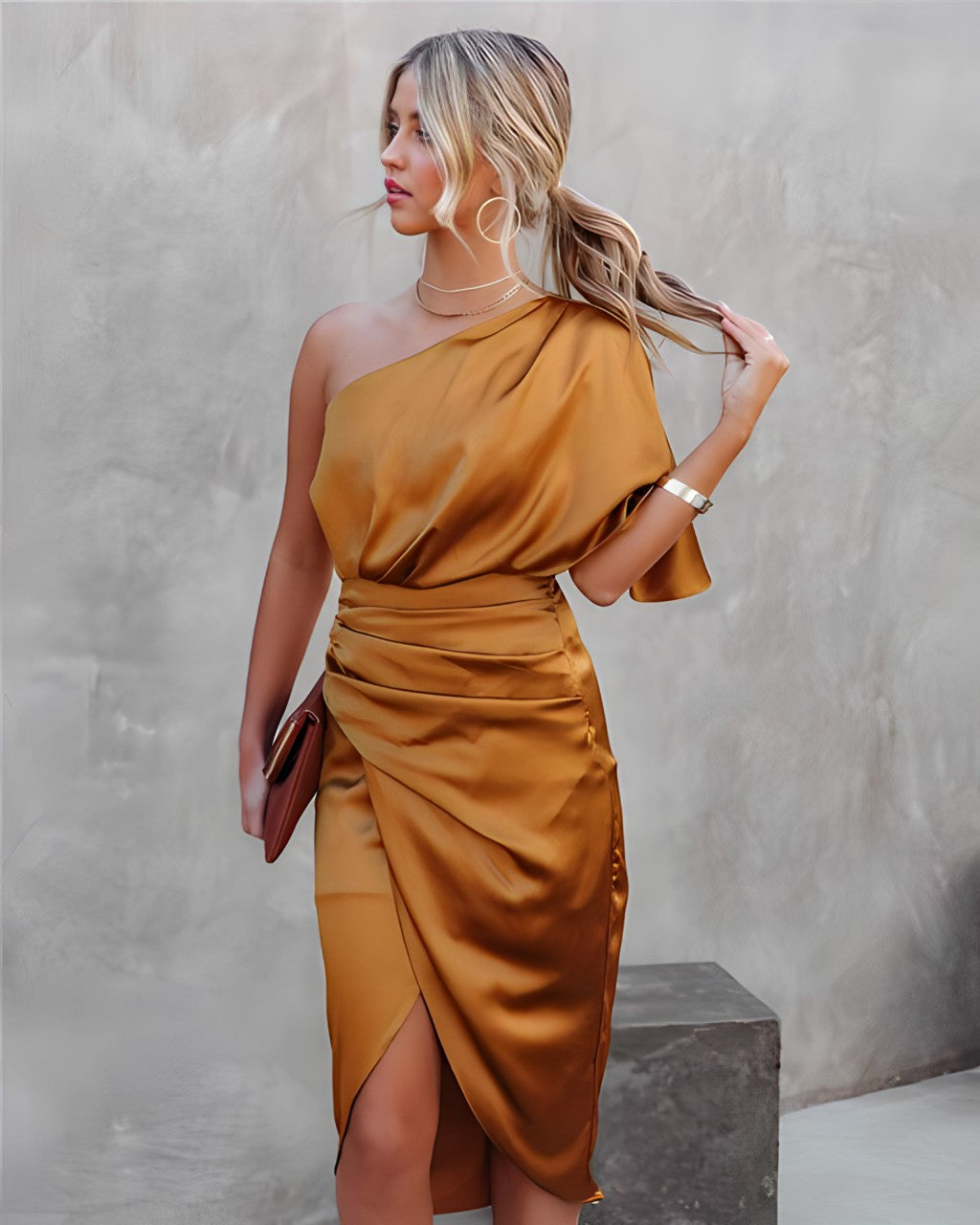 Abito midi in raso da donna – Abito da cocktail monospalla con drappeggio e spacco – Elegante per sera ed eventi