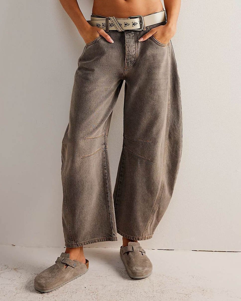 Jean boyfriend large avec lavage vintage et coutures contrastées – Jean femme coupe décontractée