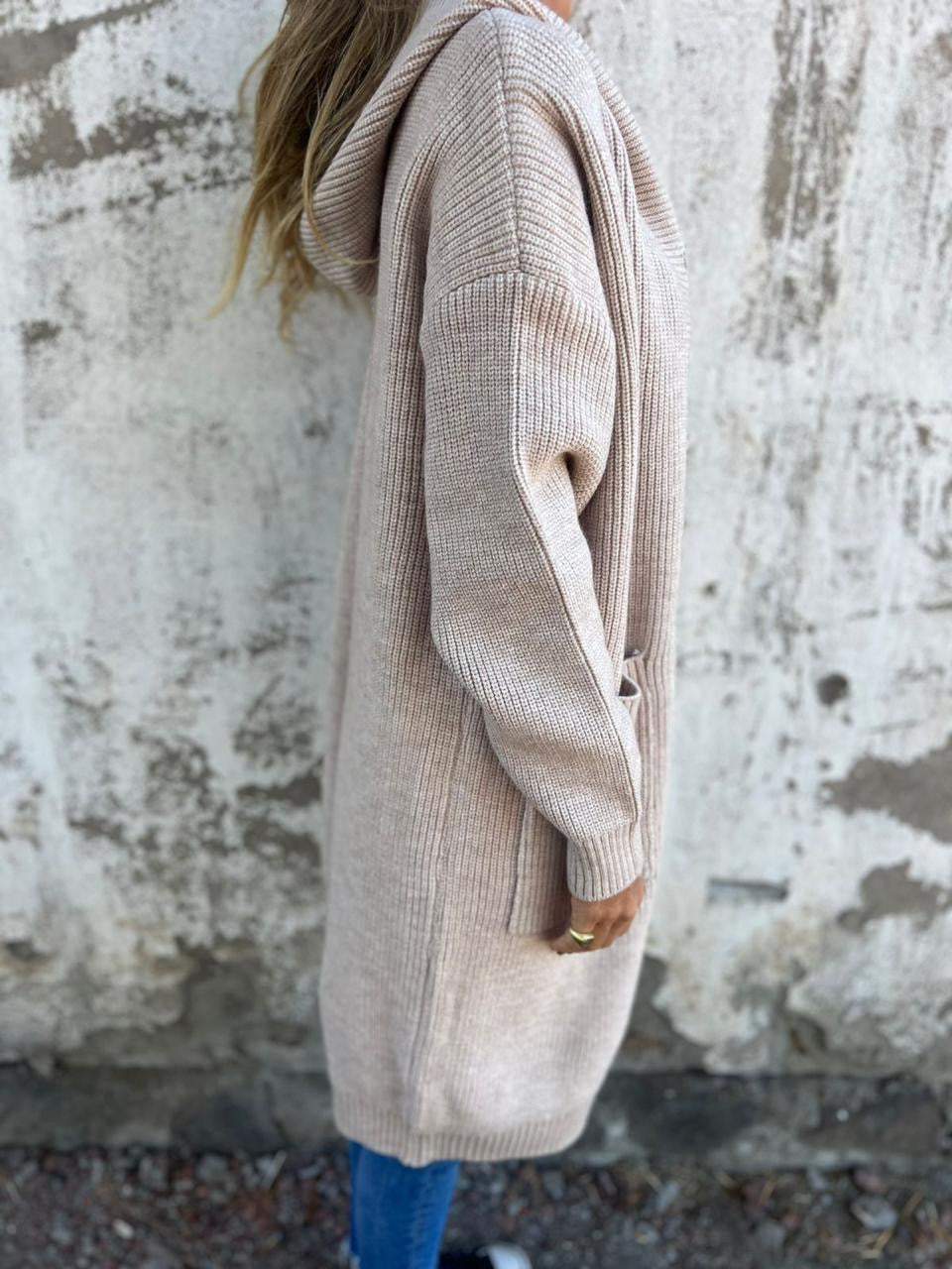 Mayme - Cardigan long en tricot avec capuche