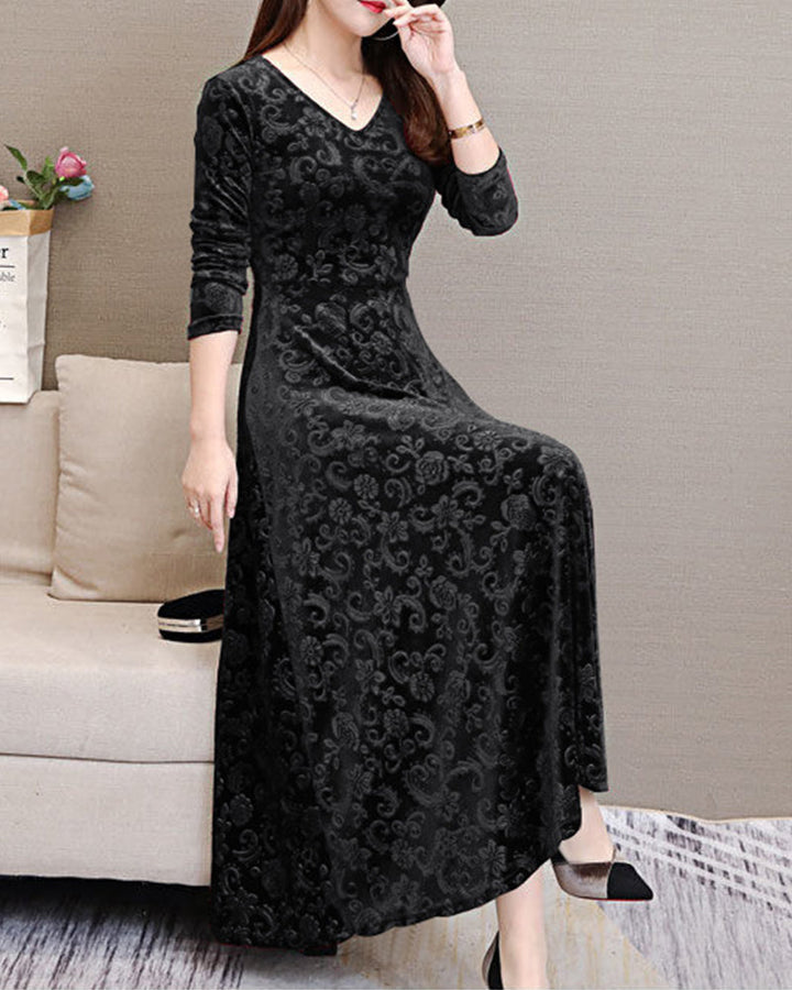 Elegantes Samt kleid mit langen Ärmeln