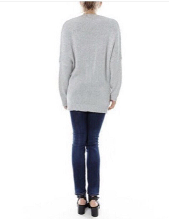 Marjolaine - Crossed Sweater