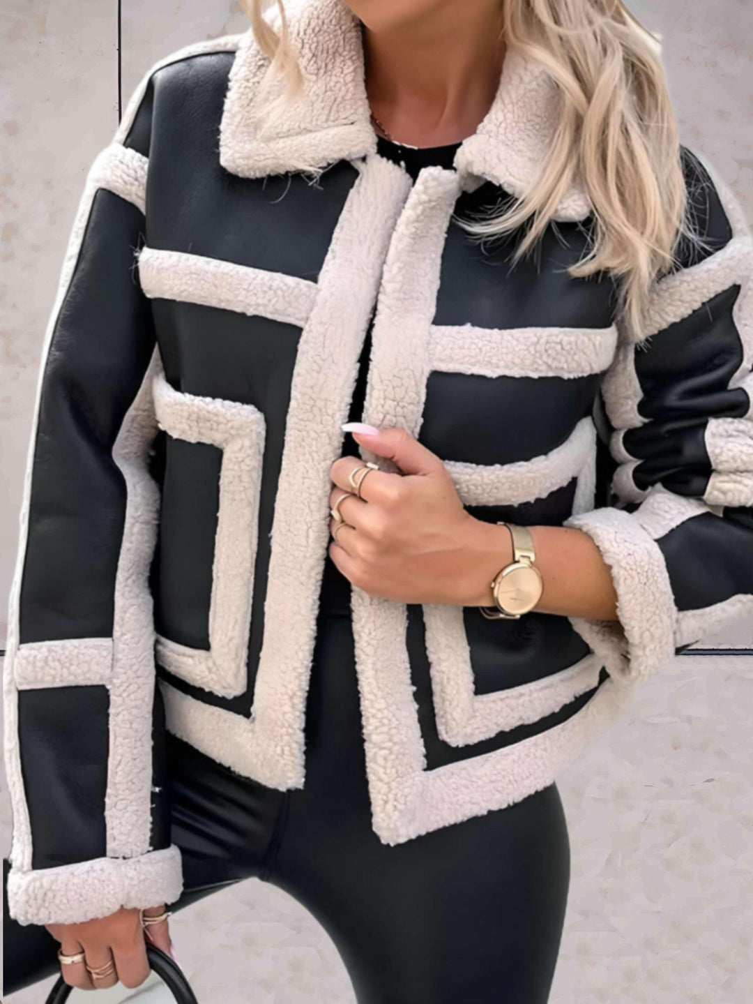 Zoee - Elegante cappotto di lana con colletto di pelliccia