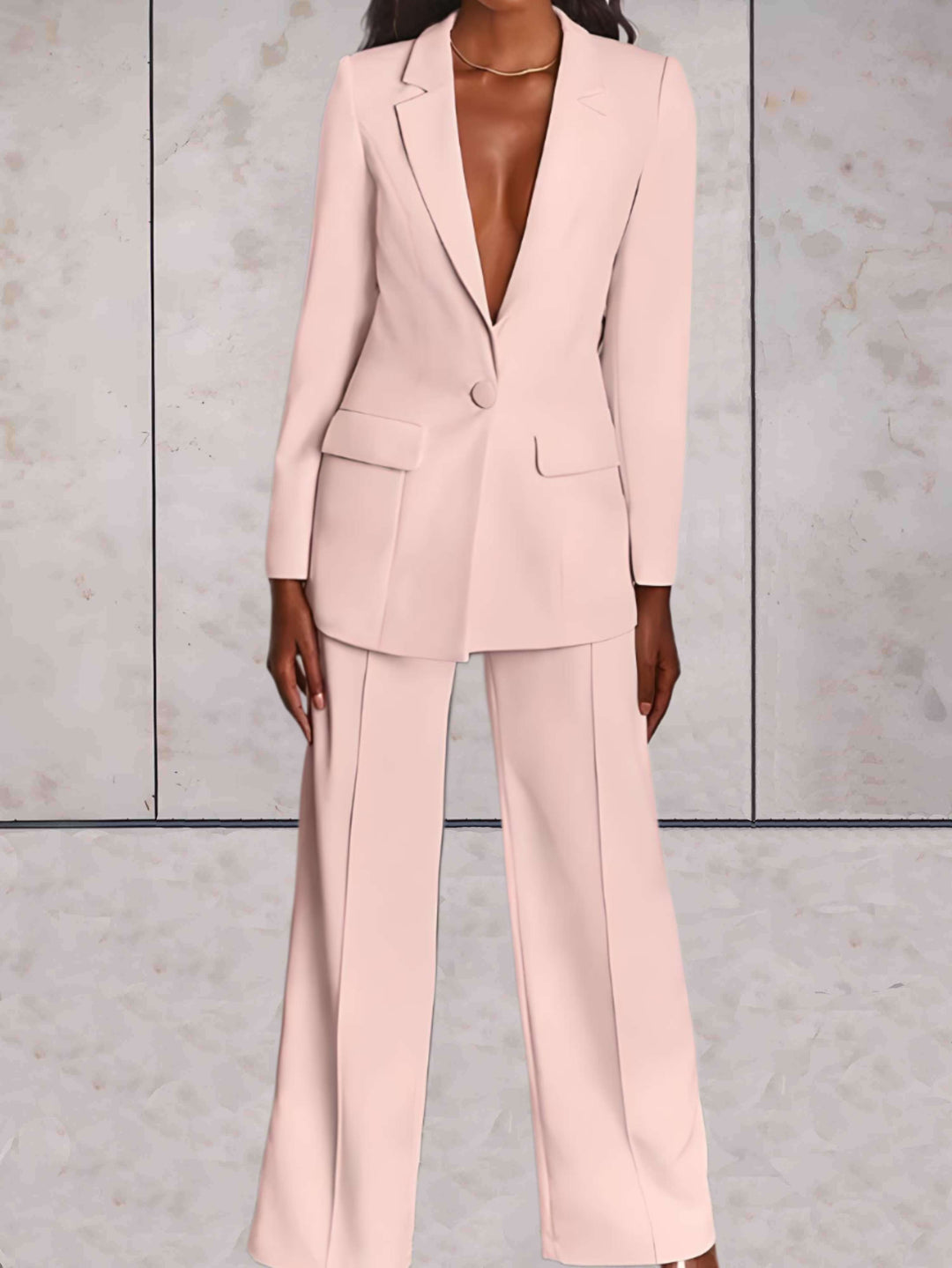 Costume d'affaires élégant pour femmes | Idéal pour les occasions formelles pour dames